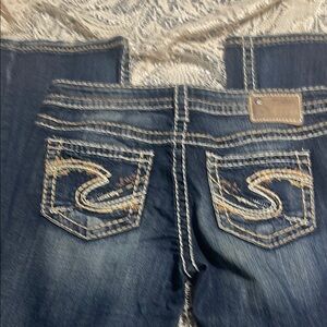 Silver Jeans Women's Boot Cut in Classic Blue